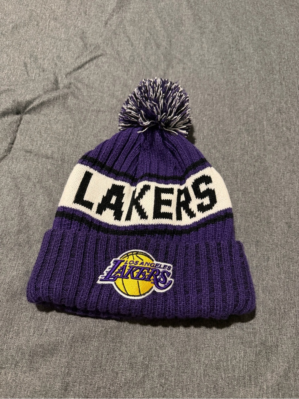 LA Lakers beanie hat